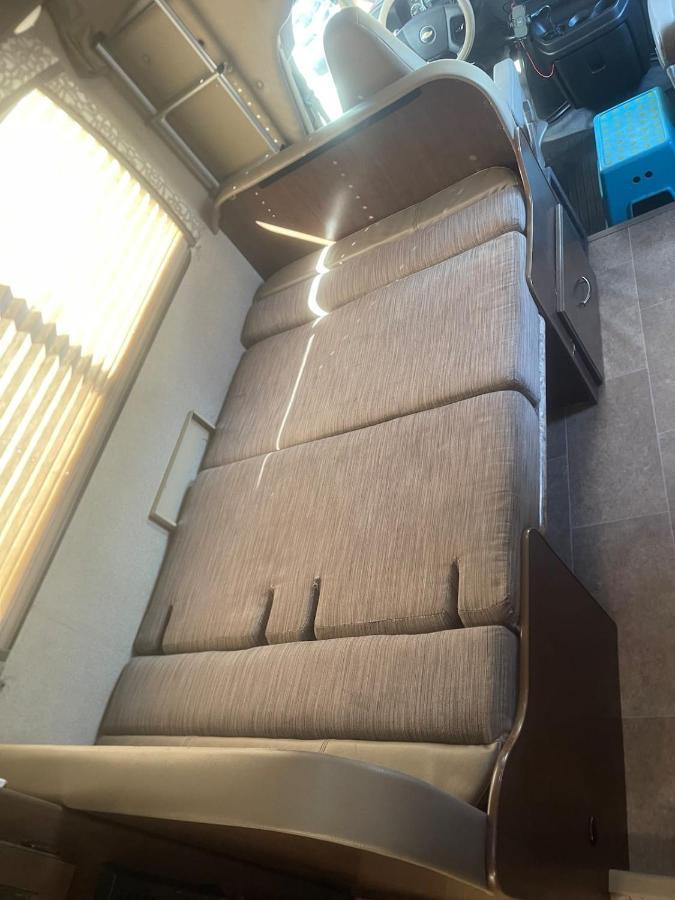 Aj-Xl Rv Rental ลอสแอนเจลิส ภายนอก รูปภาพ